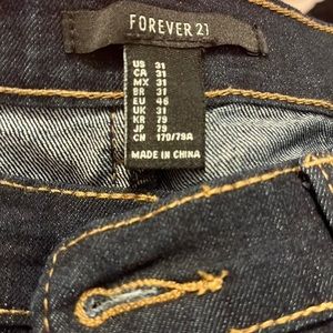Forever 21 size 31 dark wash jeans